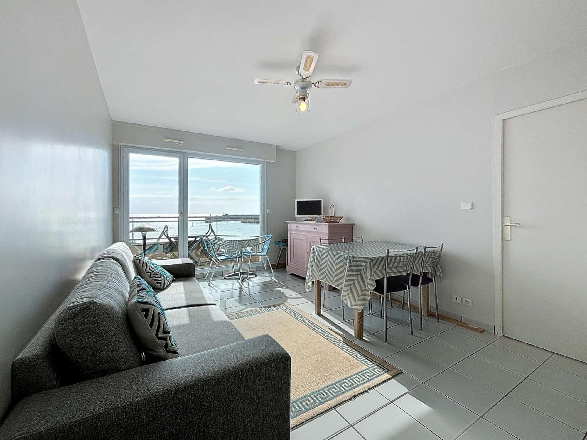 Appartement Avec Balcon, Proche Des Plages Et Commerces - Fr-1-361-89 Granville Exteriör bild